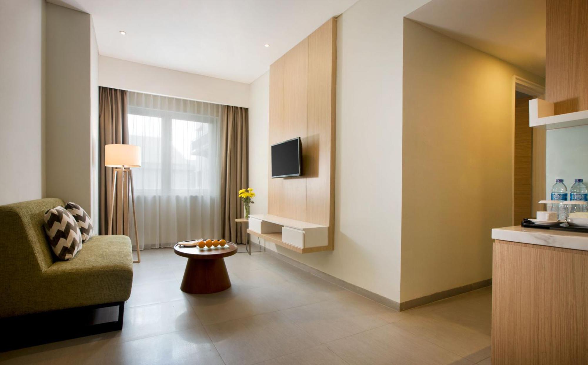 Hotel Santika Mega City Bekasi Kültér fotó