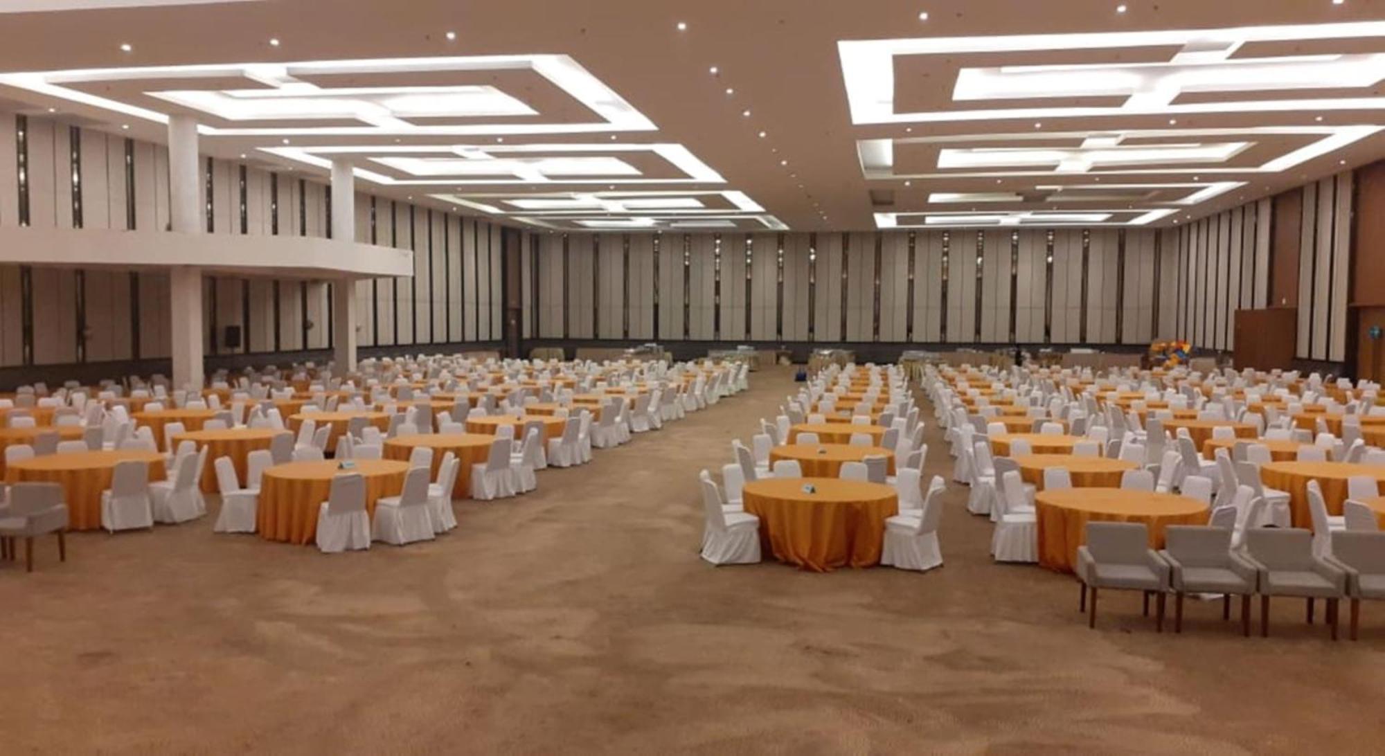 Hotel Santika Mega City Bekasi Kültér fotó
