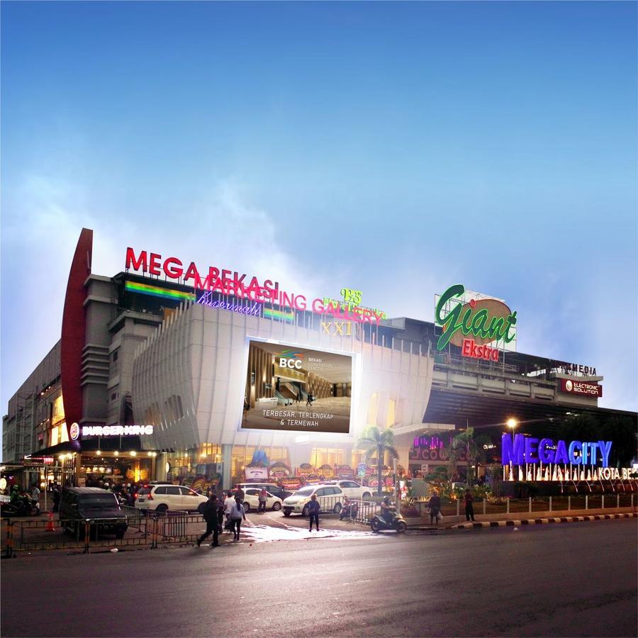 Hotel Santika Mega City Bekasi Kültér fotó